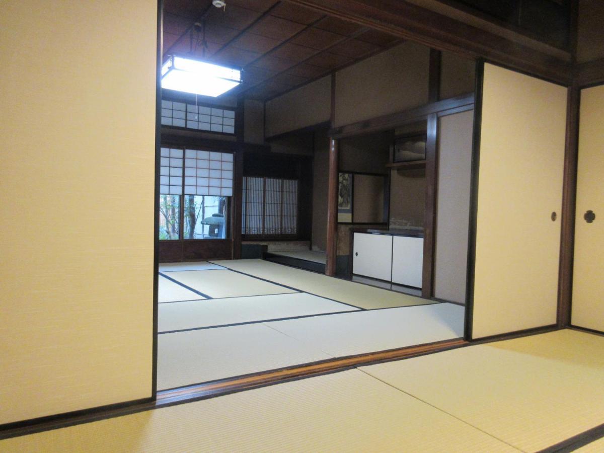 Kyomachiya Tansada *